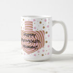 Joyeux Chanukah/Hanoukka PINK/Brown Star Mug<br><div class="desc">Heureux Chanukah/Hanoukka rose/Brown, Star Mug. Une tasse cloutée étoile pour le don de Chanukah/Hanoukka. Supprimer "Heureux Hanoukka, maman ! Beaucoup d'amour, Amy, Jason, Sammy et Julia" et remplacez par vos mots. Customisez en utilisant votre style de police préféré, la taille, la couleur et le libellé pour personnaliser votre tasse! Bonne...</div>