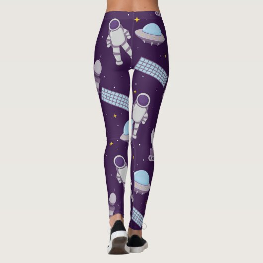 Joyeux dans les Leggings spatiaux (Dos)