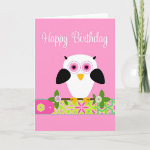 Joyeux hibou d'anniversaire sur une carte de voeux