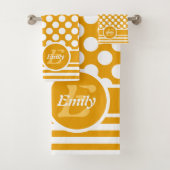 Joyeux Jaune & Blanc Nommé Polka Dot (En situation)