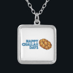 Joyeux Jours de Challah Hanoukka Chanukah Collier<br><div class="desc">Le collier présente une illustration originale d'une miche de pain d'allah,  avec HAPPY CHALLAH DAYS dans une police amusante. Idéal pour les cadeaux Hanoukka !</div>