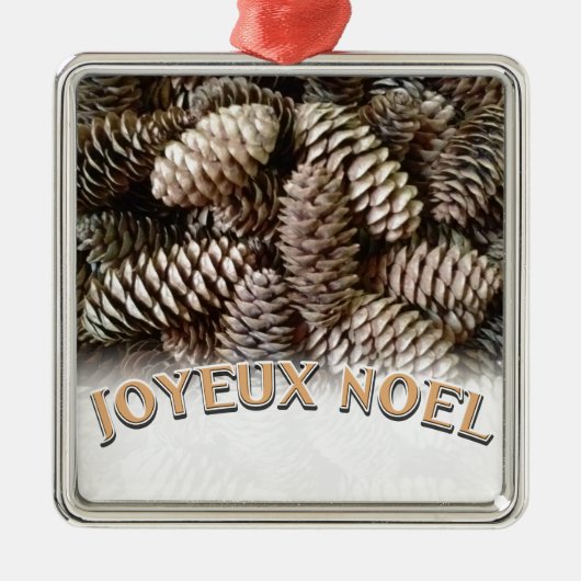 Joyeux Noel Kerstmis Vakantie Pine Cone Metalen Ornament (Voorkant)