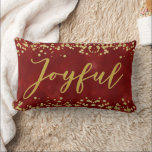 Joyeux Parties scintillant or Coussin de vacances<br><div class="desc">Arrière - plan de Bourgogne avec bordures de parties scintillant en haut et en bas avec une écriture manuscrite "Joyeux" en or au milieu.</div>