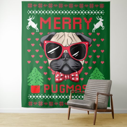 Joyeux Pugmas ! Tenture (En situation)