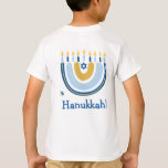 Joyeux T-shirt arc-en-ciel Hanoukka Menorah<br><div class="desc">Notre t-shirt Rainbow Menorah Hanoukka Greeting a un design Rainbow populaire qui se déplace pour devenir une joyeuse Hanoukka/ Chanukah menorah. Avec un parfum d'étoiles juives de David, ce design moderne est une belle et amusante façon de souhaiter à la famille et aux amis un Hanoukka heureux où que vous...</div>