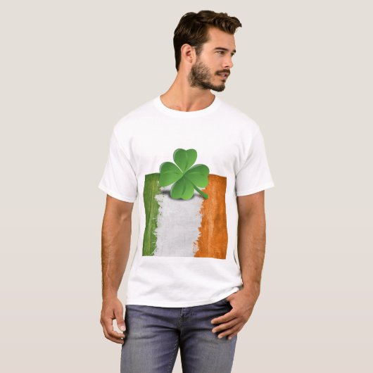 Joyeux T-shirt St. Patrick's Day (Devant entier)
