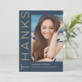 Joyful Afstudeerder Editable Color Afstuderen Hart Bedankkaart (Staand voorkant)