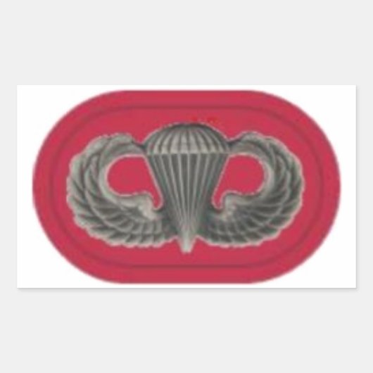 JUGER LES AILES SUR LES ÉTIQUETTES D'OVAL DU 7E SF (Devant)