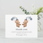 Jumeaux - Casquettes de la fête des ours - Carte d (Debout devant)