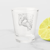 Jument de cheval d'Appaloosa et verre à liqueur de (Dos)