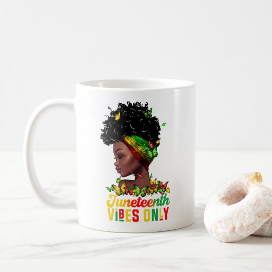Juneteenth Vibes Coffee Mok (Met donut)