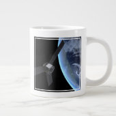 Juno ruimtevaartuig tijdens zijn Earth Flyby Extra Grote Beker (Rechts)