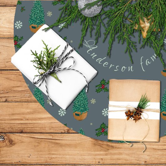 Jupon De Sapin En Polyester Brossé Árbol de navidad con acebo y copos de nieve