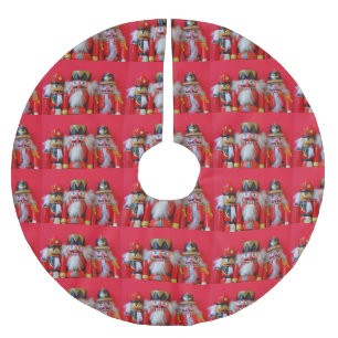 Jupon De Sapin En Polyester Brossé Casse-noix en uniforme rouge