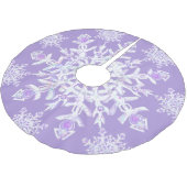 Jupon De Sapin En Polyester Brossé flocon de neige violet clair et coeur étincelant (Angle)