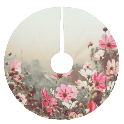 Jupon De Sapin En Polyester Brossé Lumière du matin, cosmos rose fleurissant. (Devant)