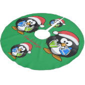 Jupon De Sapin En Polyester Brossé Penguin Père Noël Thunder_Cove (Angle)