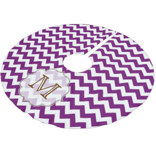 Jupon De Sapin En Polyester Brossé Purple Chevron Stripe Monogramme Arbre Initiale Ju