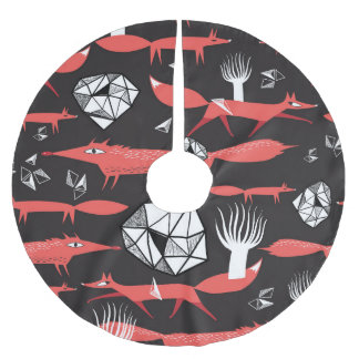 Jupon De Sapin En Polyester Brossé Renards Rouges : Arrière - plan Sombre Sans Couleu