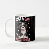 Just A Girl Who Loves Her Aussiedoodle Aussie Dood Koffiemok (Links)