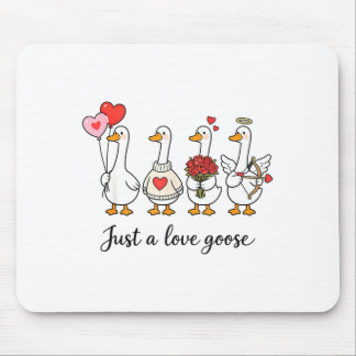 Just A Love Goose Cute Valentines Geese Heart Cud  Muismat