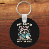 Just A Mom Who Always Came Back With The Milk Moth Sleutelhanger (Voorkant)