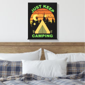 JUST KEEP CAMPING CANVAS AFDRUK (Insitu (Slaapkamer))