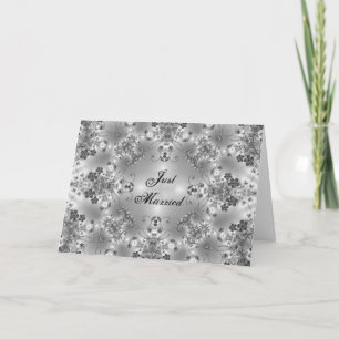 Just Married Aankondiging Floral B/W