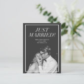 Just Married | Moderne foto bruiloft aankondiging (Staand voorkant)