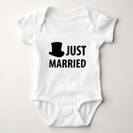 just married romper (Voorkant)
