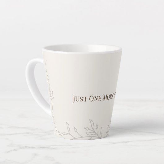 Just One More Chapter Latte Mug (Angle gauche)