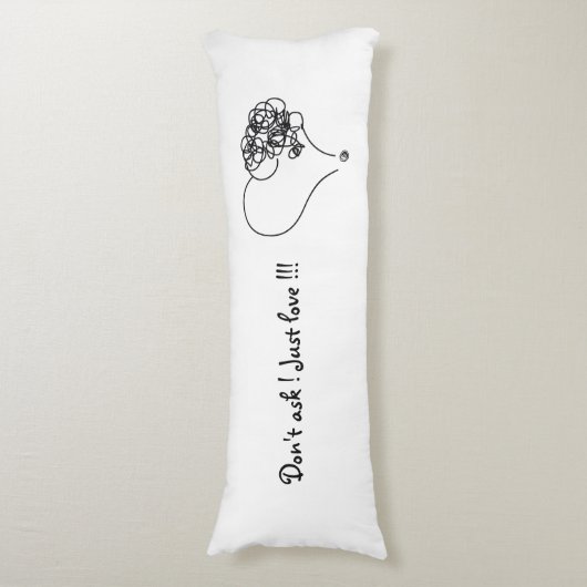 Juste aimer le coussin du corps (devant Vertical)