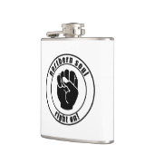 Juste du nord d'âme sur le flacon de boissons (Gauche)