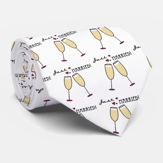 Juste une Cravate mariée (Roulé)