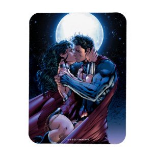 Justice League #12 Wonder Woman & Superman Kiss Magneet