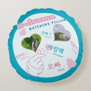 K drama 2 Fotocollage koreaanse typografie kijken Rond Kussen