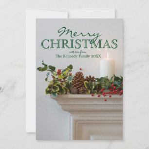 Kaars op een mantel feestdagenkaart