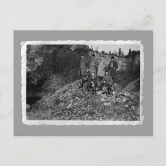  kaarten - WW2-mannen op heuvel