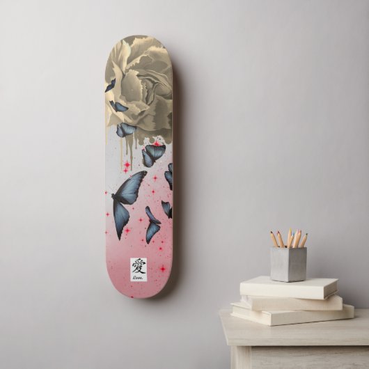 KAARTPOPPIJEN EN BLAUWE BUTTERFLIES SKATEBOARD (Muurkunst)
