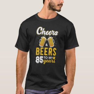 Kaas en bier tot 85 jaar verjaardag t-shirt