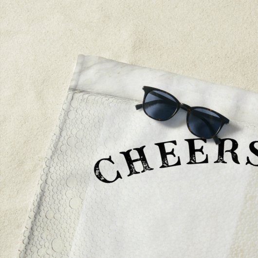 Kaas in bier drink reuzenMok Stein Monogram Strandlaken (In situ)