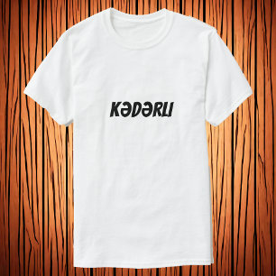 Kaderli   Triste en T-shirt azerbaïdjanais