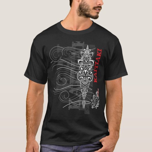 Kaitiaki - Maori guardians (rood schrift) T-shirt (Voorkant)