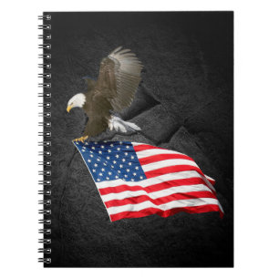 Kale adelaar die met vlag vliegt notitieboek