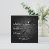 Kale adelaar op zwarte rots kaart (Staand voorkant)