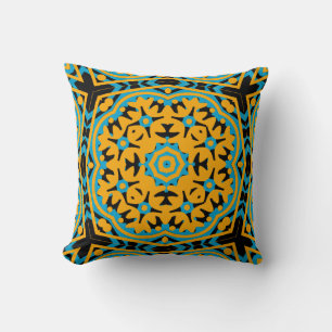 Kaleidoscoop ontwerp, lichtblauw, goud, zwart kussen