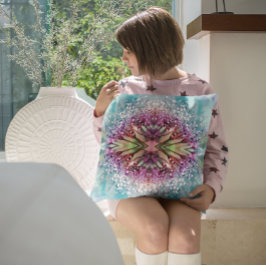 Kaleidoscope Dewdrops: Abstracte bloemkunst Kussen