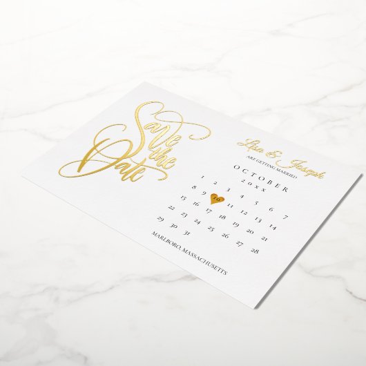Kalender Liefde Hart Bewaar de Datum Goud Folie Uitnodiging (Gedraaid)
