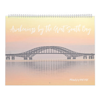 Kalender met foto's van zonsopgang en zonsopgang