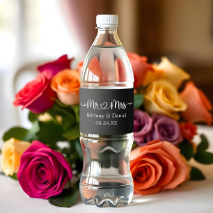 Kalligrafie Hartschrift Mr. en Mrs. Wedding Waterfles Etiket